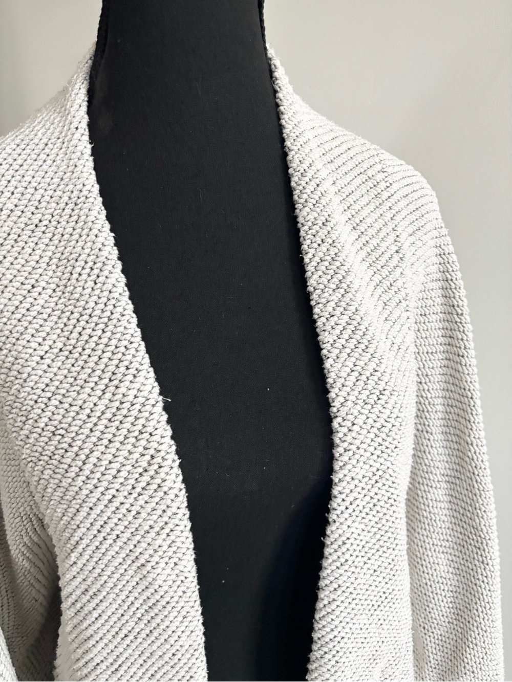 OAK + FORT Textured Open-Front Cardigan Light Gray - Picture 3 of 16